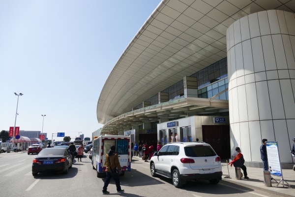 中国・武漢の天河国際空港の国際線ターミナル