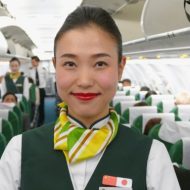 春秋航空の日本人客室乗務員