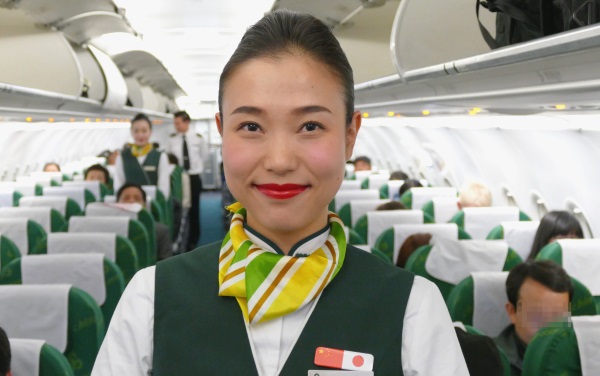 春秋航空の日本人客室乗務員