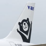 Vエアの機体に描かれたマスコットキャラクター「Vベア」