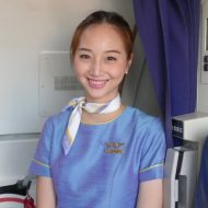 タイの航空会社「Kan Air」(カンエアー)の佐々木希に似ている客室乗務員