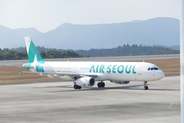 エアソウルの機体：エアバス A321-200 (機体番号HL8255) 