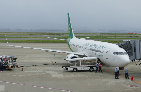 Spring Japan 春秋航空日本のB737型機(9月・関西空港にて)