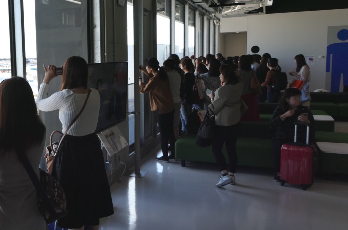 成田空港で“ユノ機”を撮影できる貴重なチャンスに