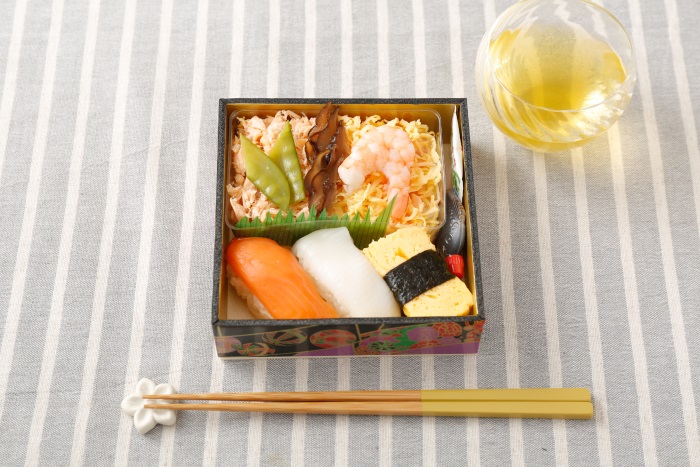 バニラエアFAおすすめ！SUSHI弁当(1,200円)