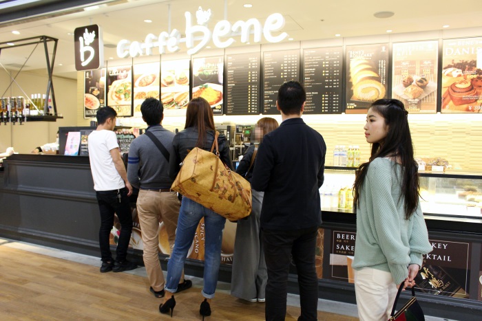 韓国発祥の人気カフェ「カフェベネ」